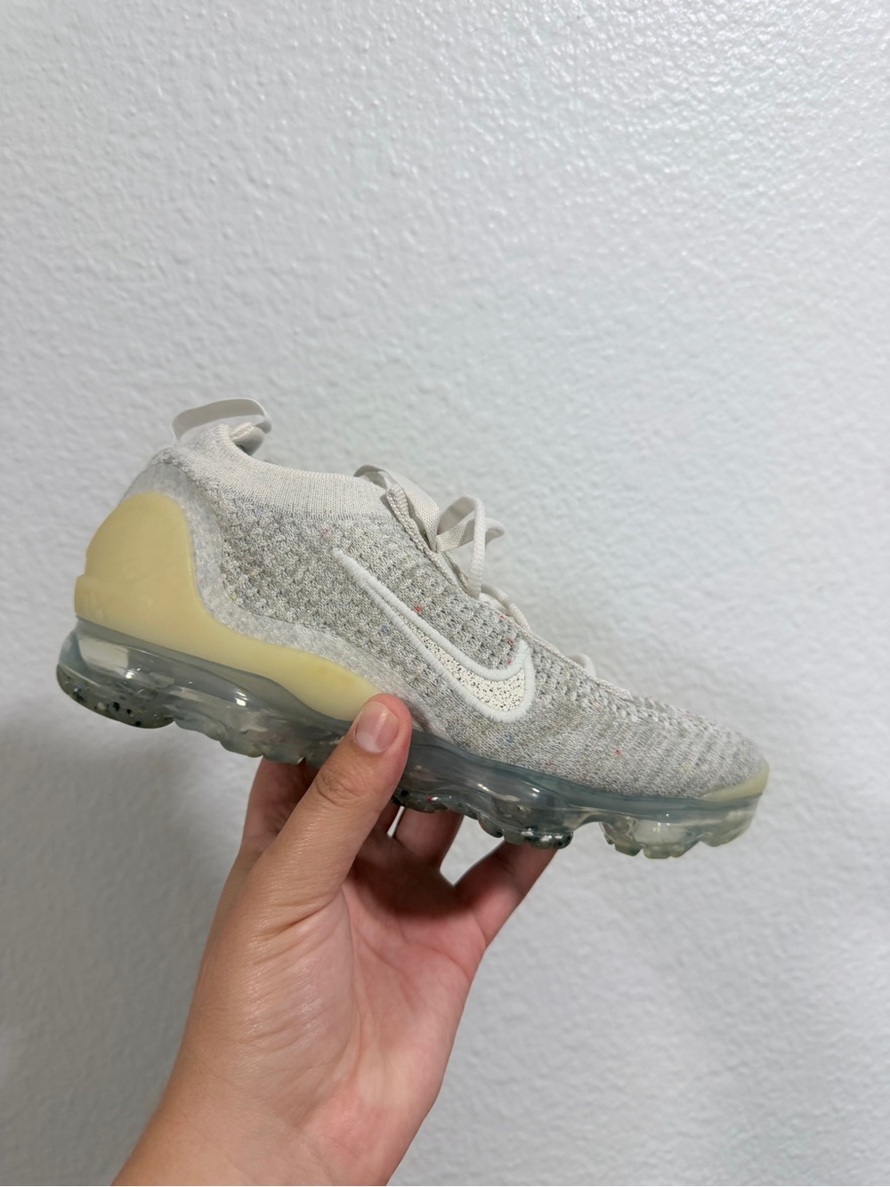 Nike vapormax grey